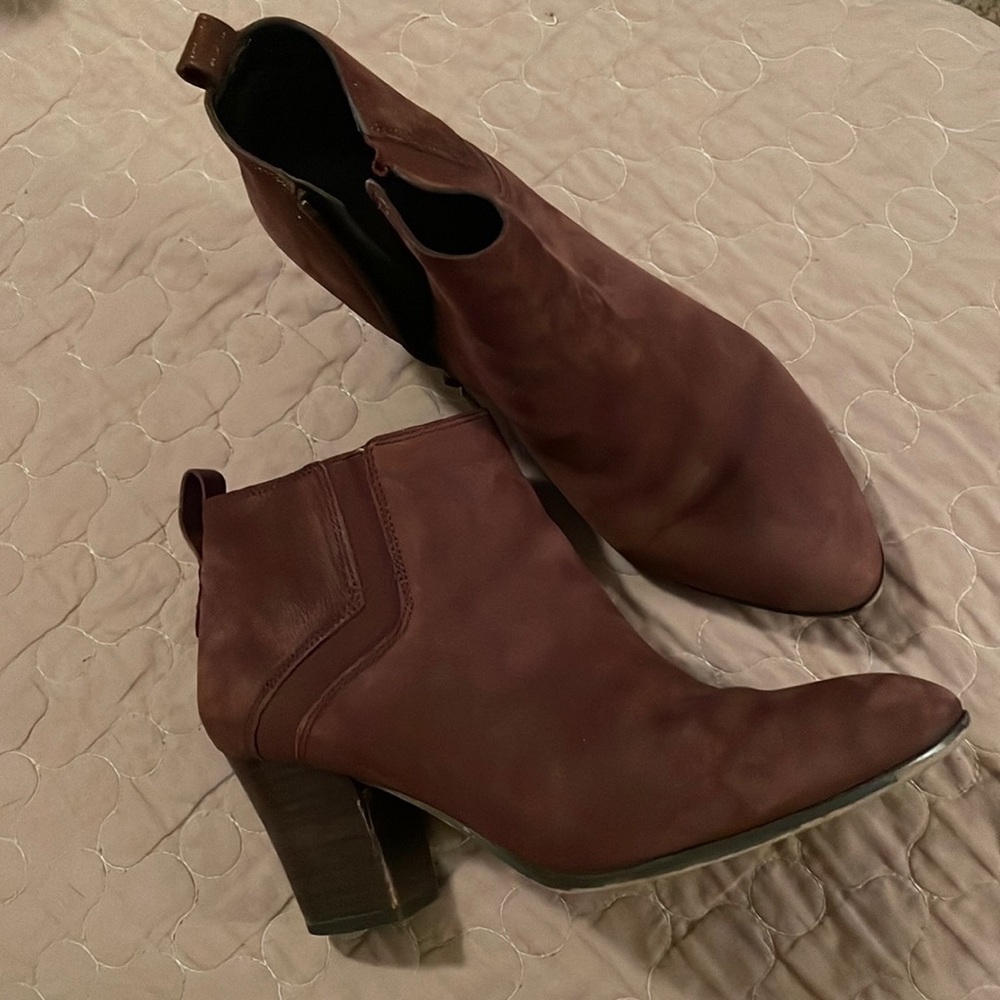 Franco Sarto Atlas ankle boots